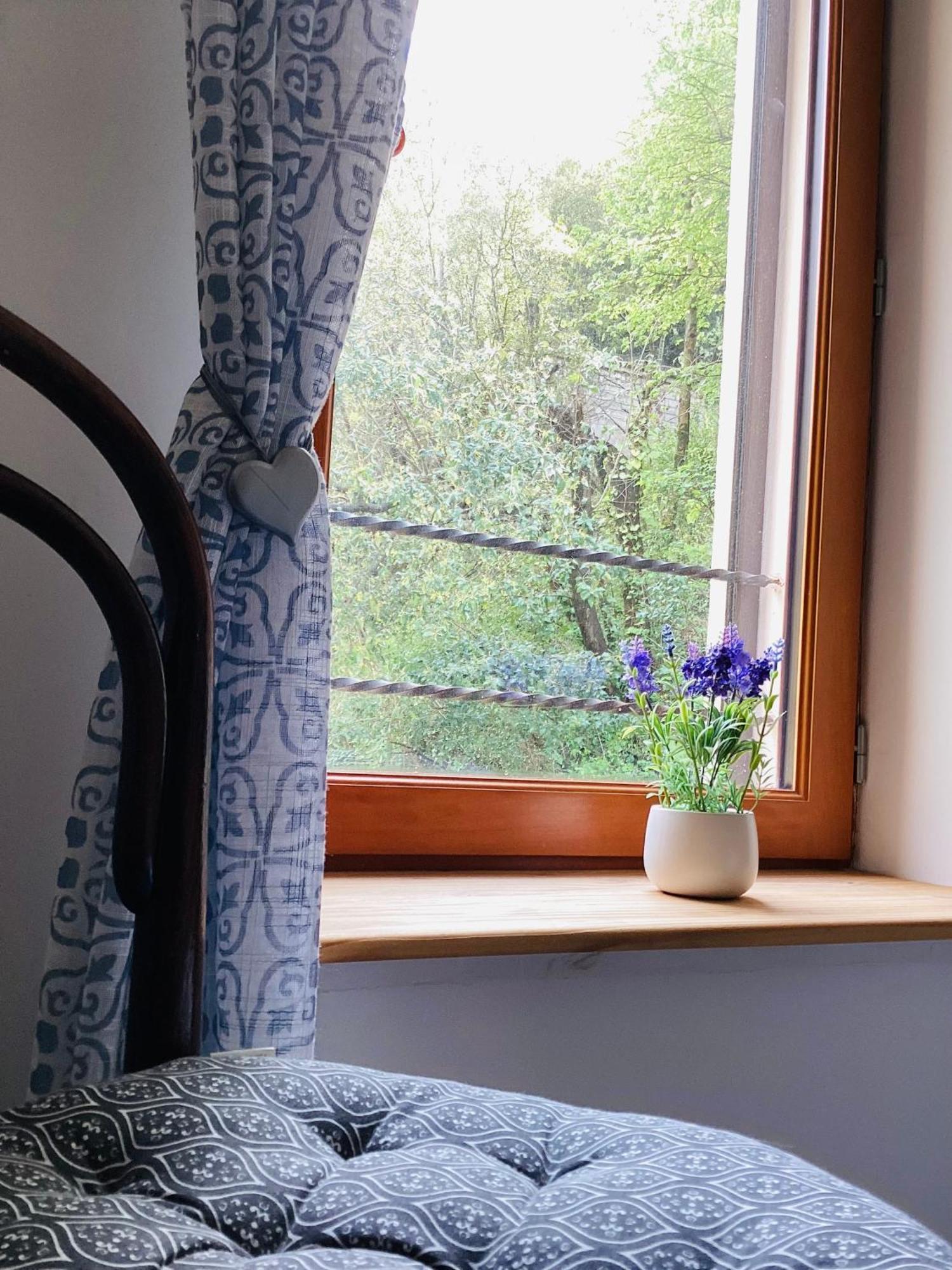 Aude Escape Bed and Breakfast Saint-Martin-Lys Exteriör bild