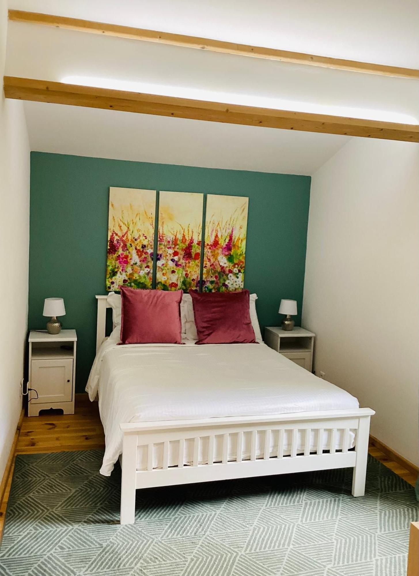 Aude Escape Bed and Breakfast Saint-Martin-Lys Exteriör bild